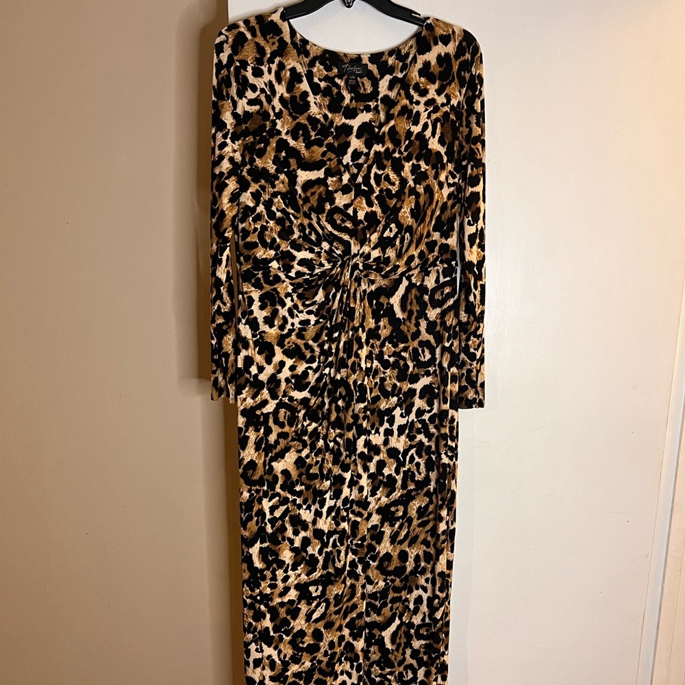 Leopard print maxi long sleeve size 14